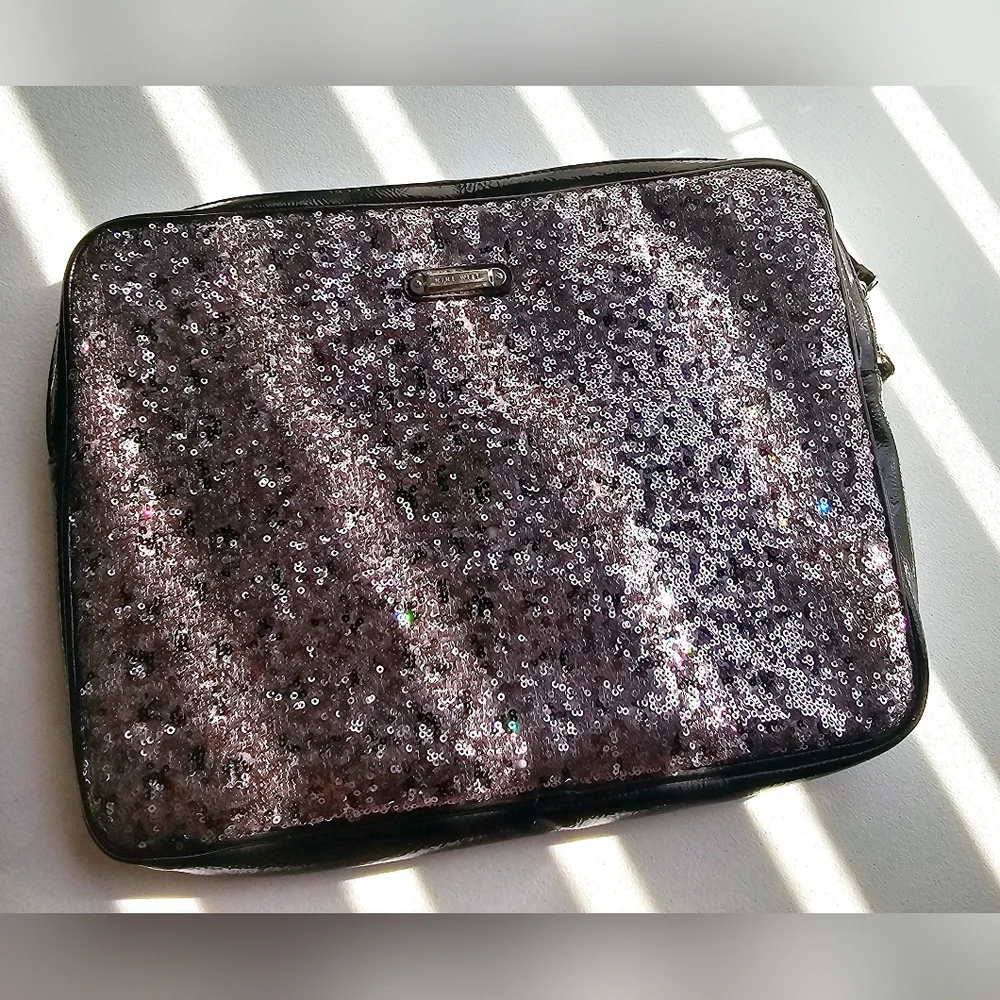Nine west 13 1/2 inches silver gray sequins glittery sparkle laptop pouch bag